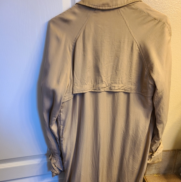 Bohme Soft Tan Spring Trench - Picture 6 of 6